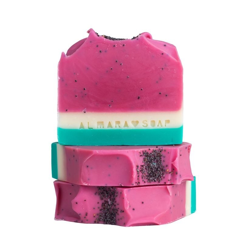 WATERMELON KISS Limitowane ręcznie robione mydło o zapachu arbuza 100 g WATERMELON KISS Limitowane ręcznie robione mydło o zapachu arbuza 100 g