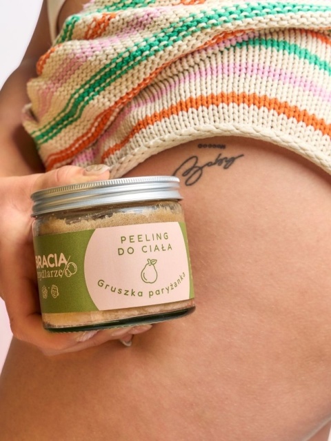 Peeling cukrowy do ciała Gruszka paryżanka 250 g , modelka Peeling cukrowy do ciała Gruszka paryżanka 250 g , modelka