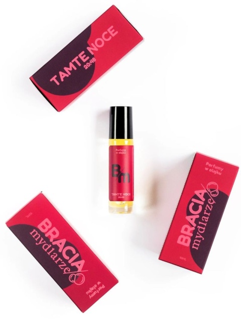 Perfumy w olejkuTamte noce 20:48 10 ml – aranżacja kilku produktów