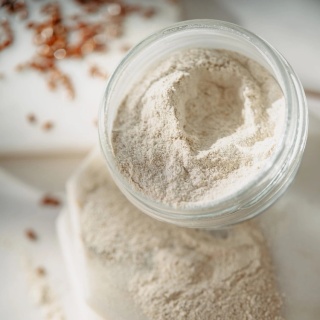 Maseczka do twarzy Len i chia – Miodowa Mydlarnia