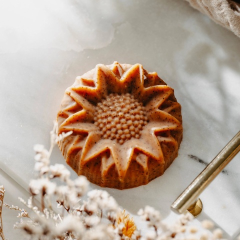 Mydło naturalne Peeling morelowy  85 g – aranżacja, prezentacja produktu