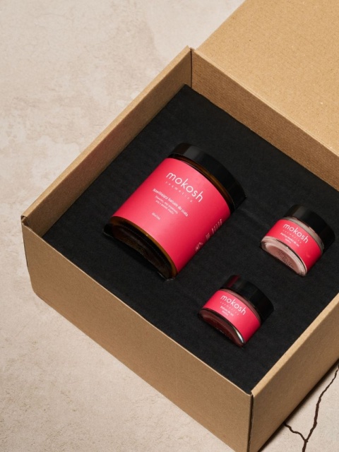 Zestaw Amor usta do pocałunków (Malina) – wnętrze