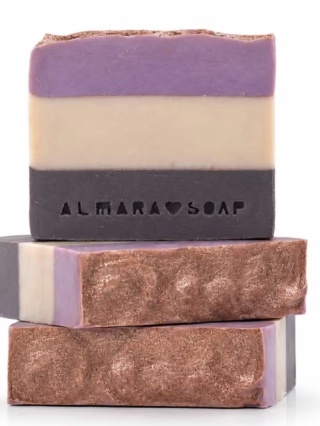 Sweater Weather – ręcznie robione mydło jabłkowe 100 g – Almara Soap
