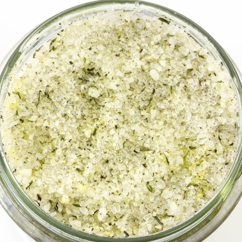 Sól do kąpieli Las o poranku  350 g – prezentacja soli