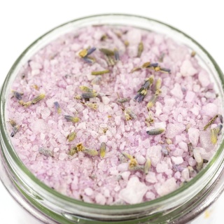 Sól do kąpieli Lawendowe wzgórze 350 g – Miodowa Mydlarnia
