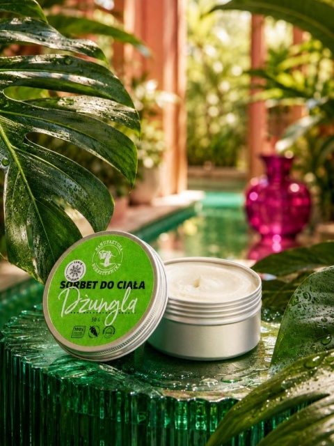 Sorbet do Dżungla 150 ml – Manufaktura Bursztynnika, aranżacja